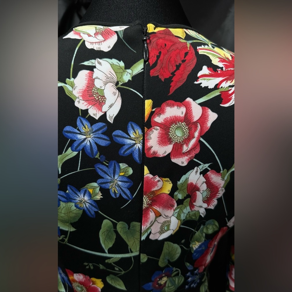 Floral Midi Dress - Picture 5 of 7